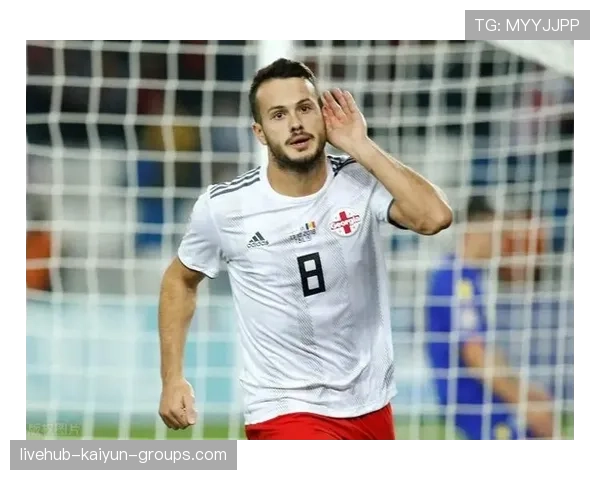 卡扎伊什维利第25球！推射破门，领跑射手榜冲击金靴，扎卡左后卫